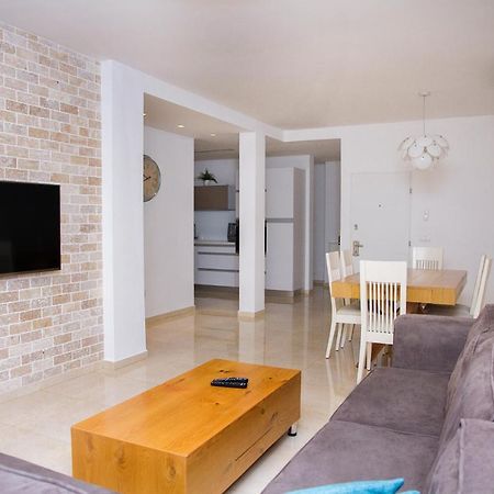Apartments4You Etsel Bat Yam Buitenkant foto