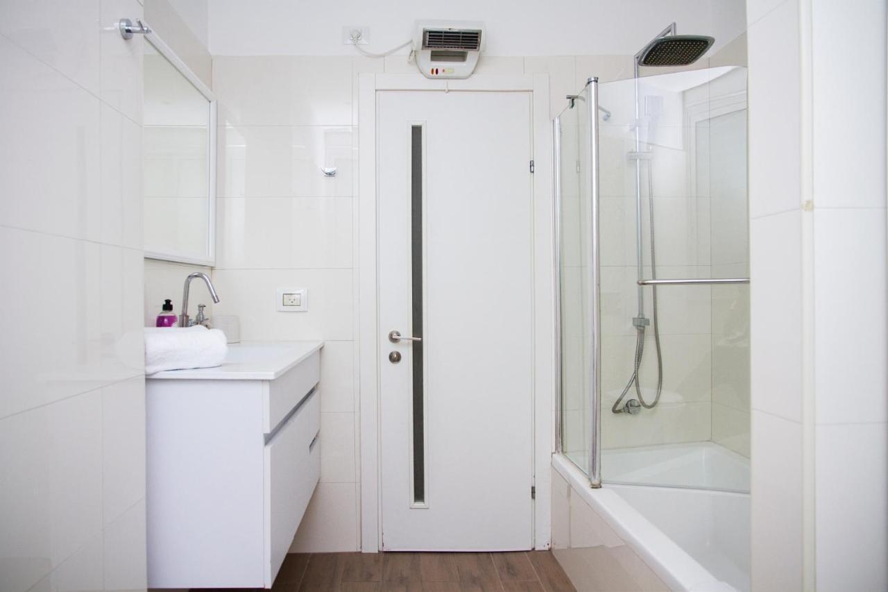 Apartments4You Etsel Bat Yam Buitenkant foto