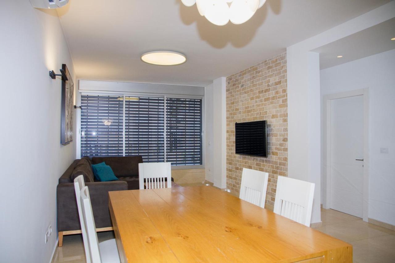 Apartments4You Etsel Bat Yam Buitenkant foto