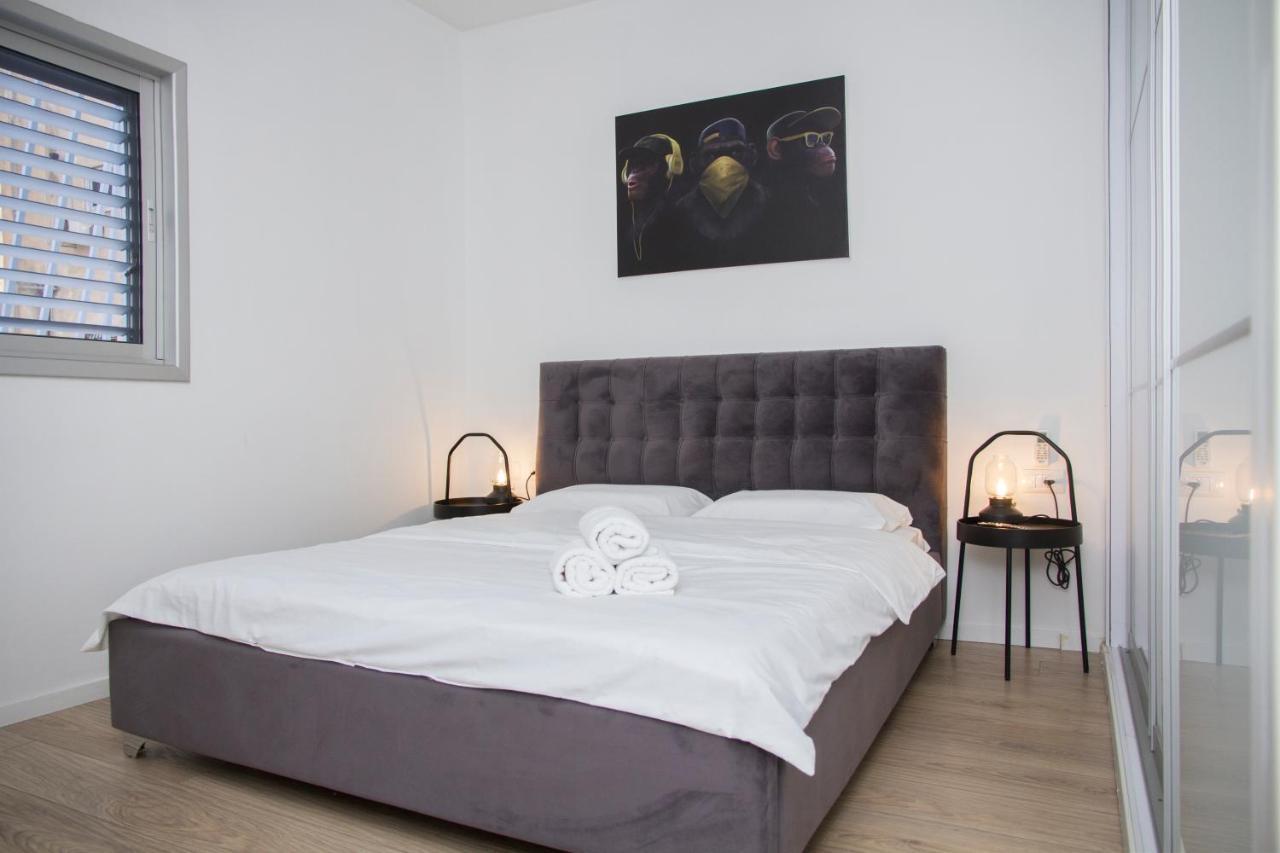 Apartments4You Etsel Bat Yam Buitenkant foto