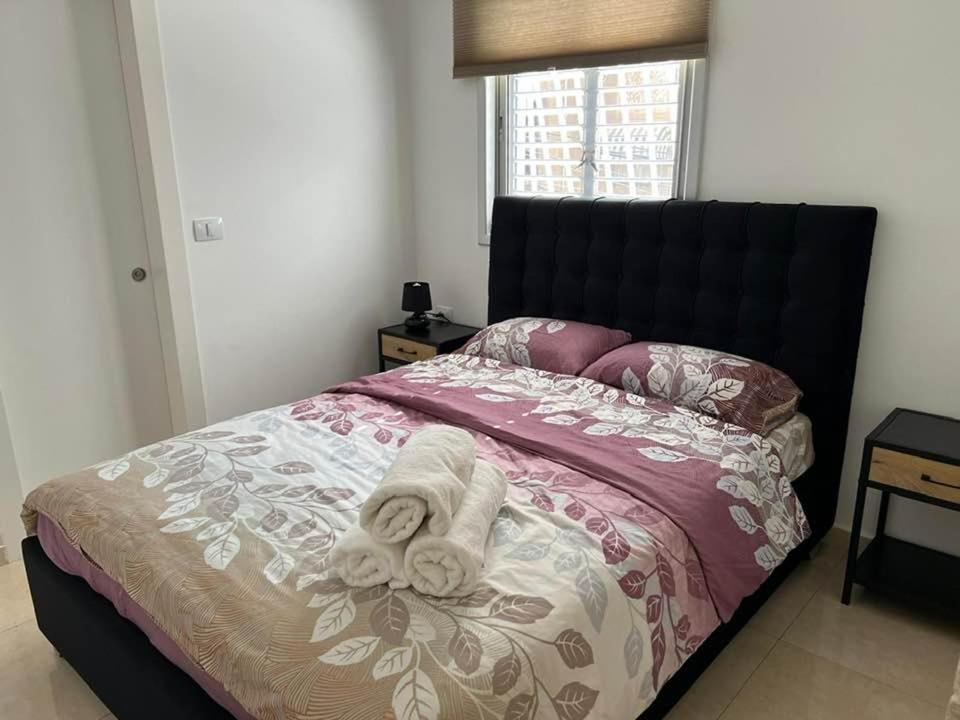 Apartments4You Etsel Bat Yam Buitenkant foto